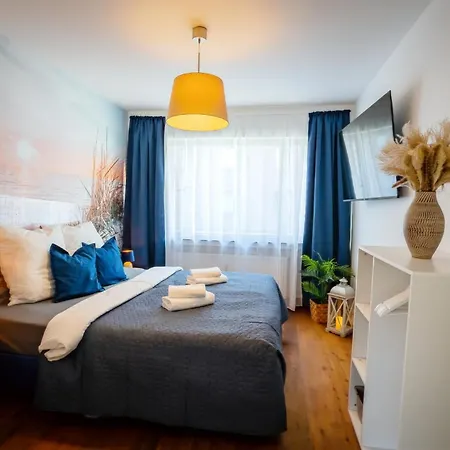 The Big Muenster Fuer Bis Zu 12, Whirlpool, Sauna, Zentral, Tischfussball, Balkon, Gasgrill Ulm Exterior foto
