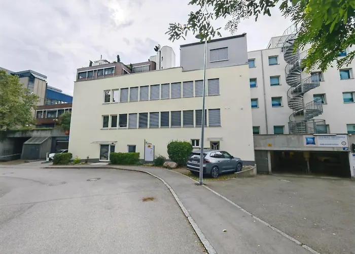 The Big Muenster Fuer Bis Zu 12, Whirlpool, Sauna, Zentral, Tischfussball, Balkon, Gasgrill