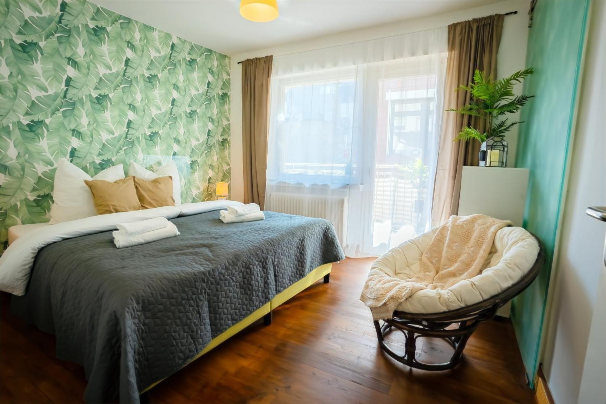 The Big Muenster Fuer Bis Zu 12, Whirlpool, Sauna, Zentral, Tischfussball, Balkon, Gasgrill Apartment